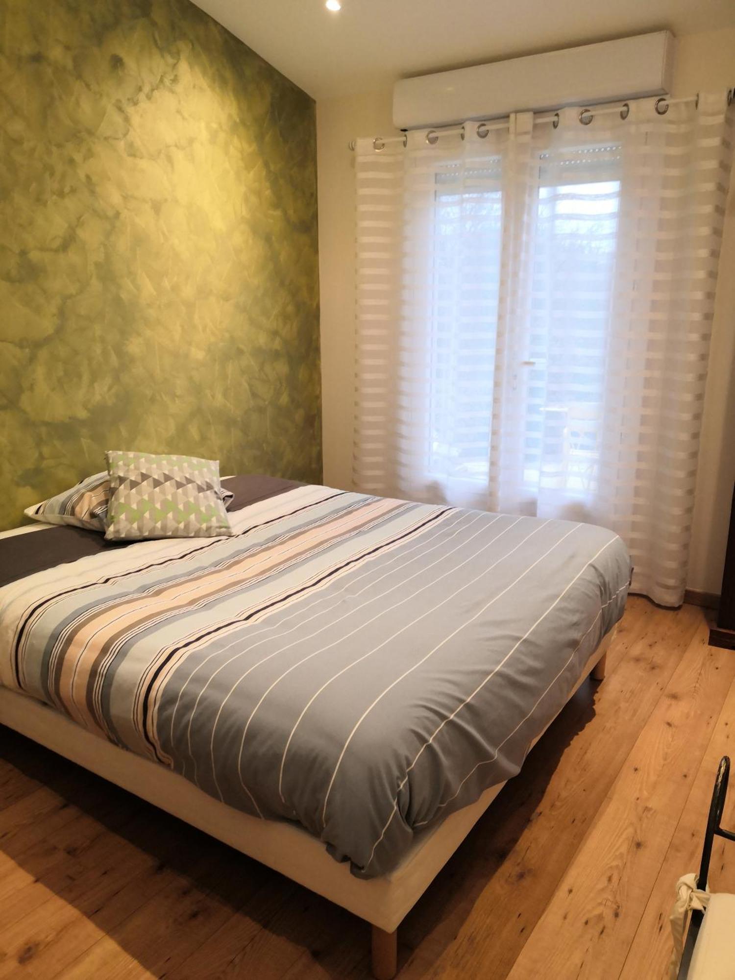 Chambre Dans Un Ecrin De Verdure Dommartin  エクステリア 写真