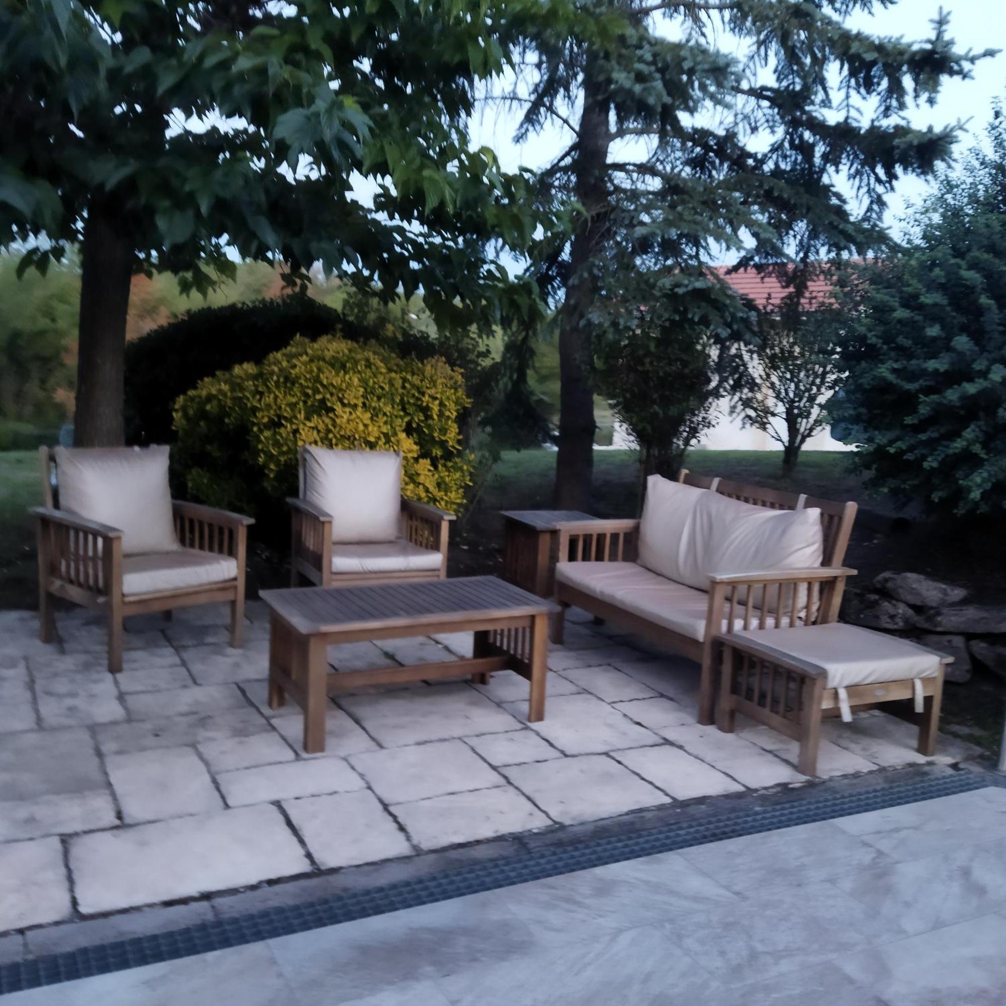 Chambre Dans Un Ecrin De Verdure Dommartin  エクステリア 写真